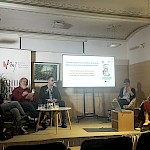 Od leve proti desni: dr. Karolina Babič, dr. Rajko Muršič, dr. Aljoša Polajžar, dr. Kristina Toplak in dr. Nadia Molek