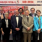 Skupinski posnetek predavateljev konference, med njimi Prof. dr. Darja Senčur Peček